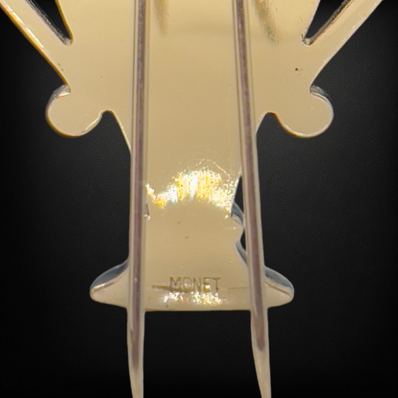 Vintage Signed 1940’s Monet Sterling Vermeil Urn Shaped Fur Clip - Picture 10 of 12